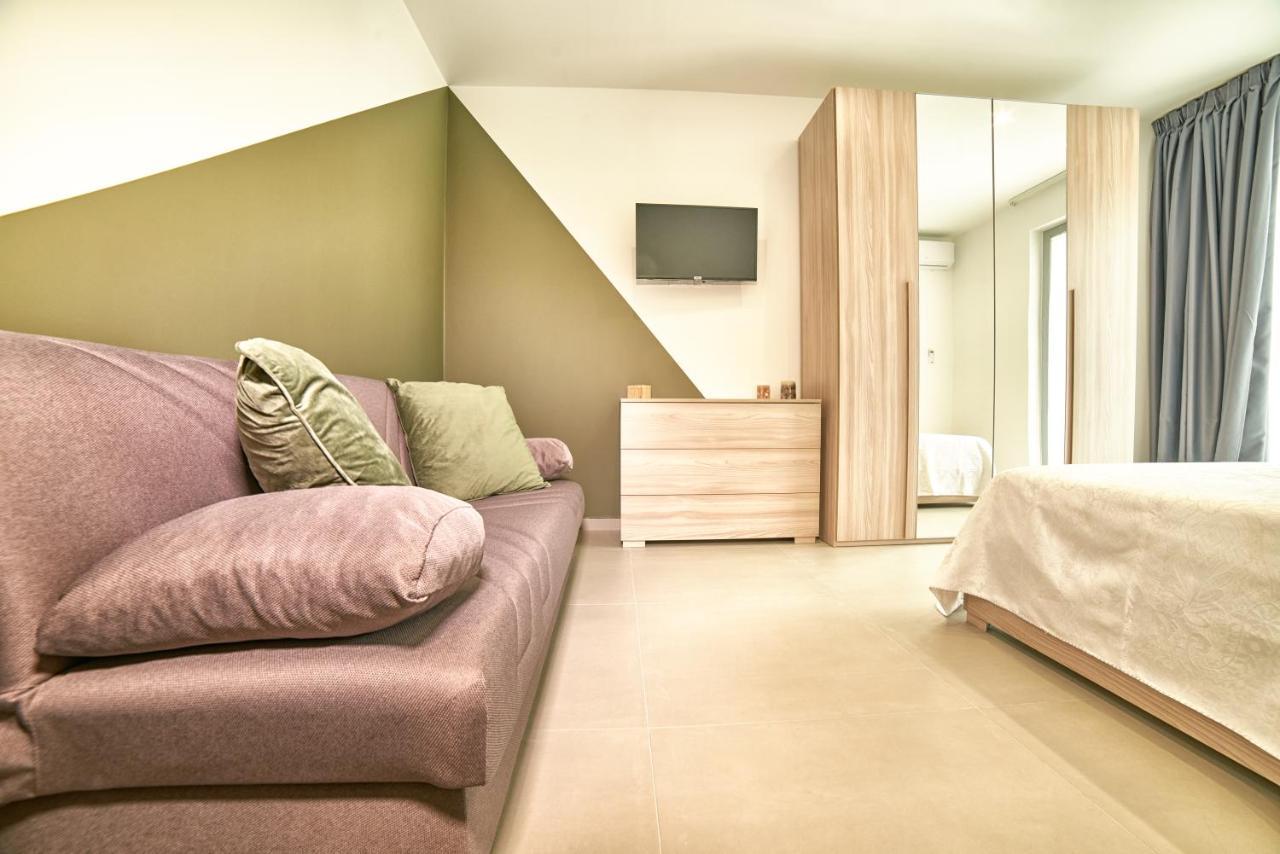 Aparthotel Il Casale Di Monacella Santa Venerina Exteriér fotografie